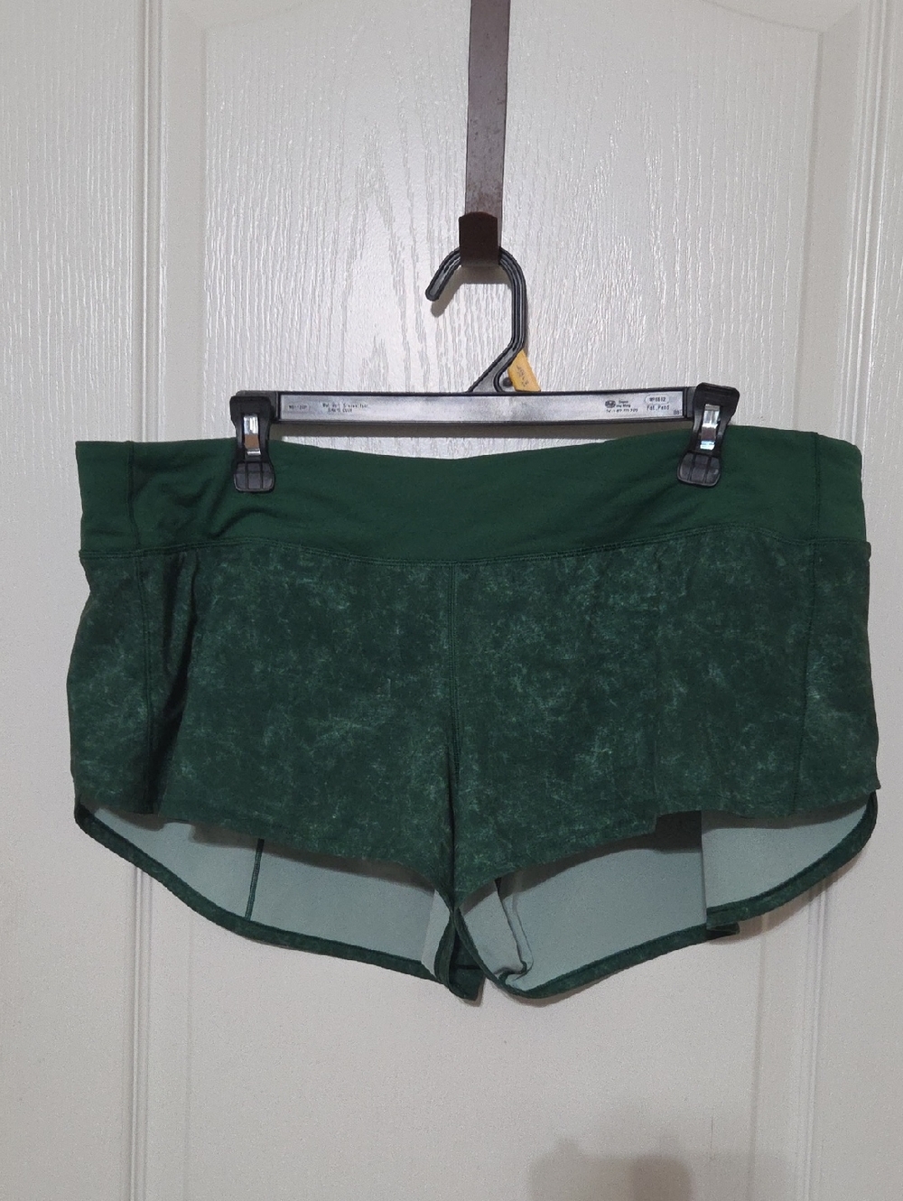 Women's Forest Green Performance Shorts Luluemon